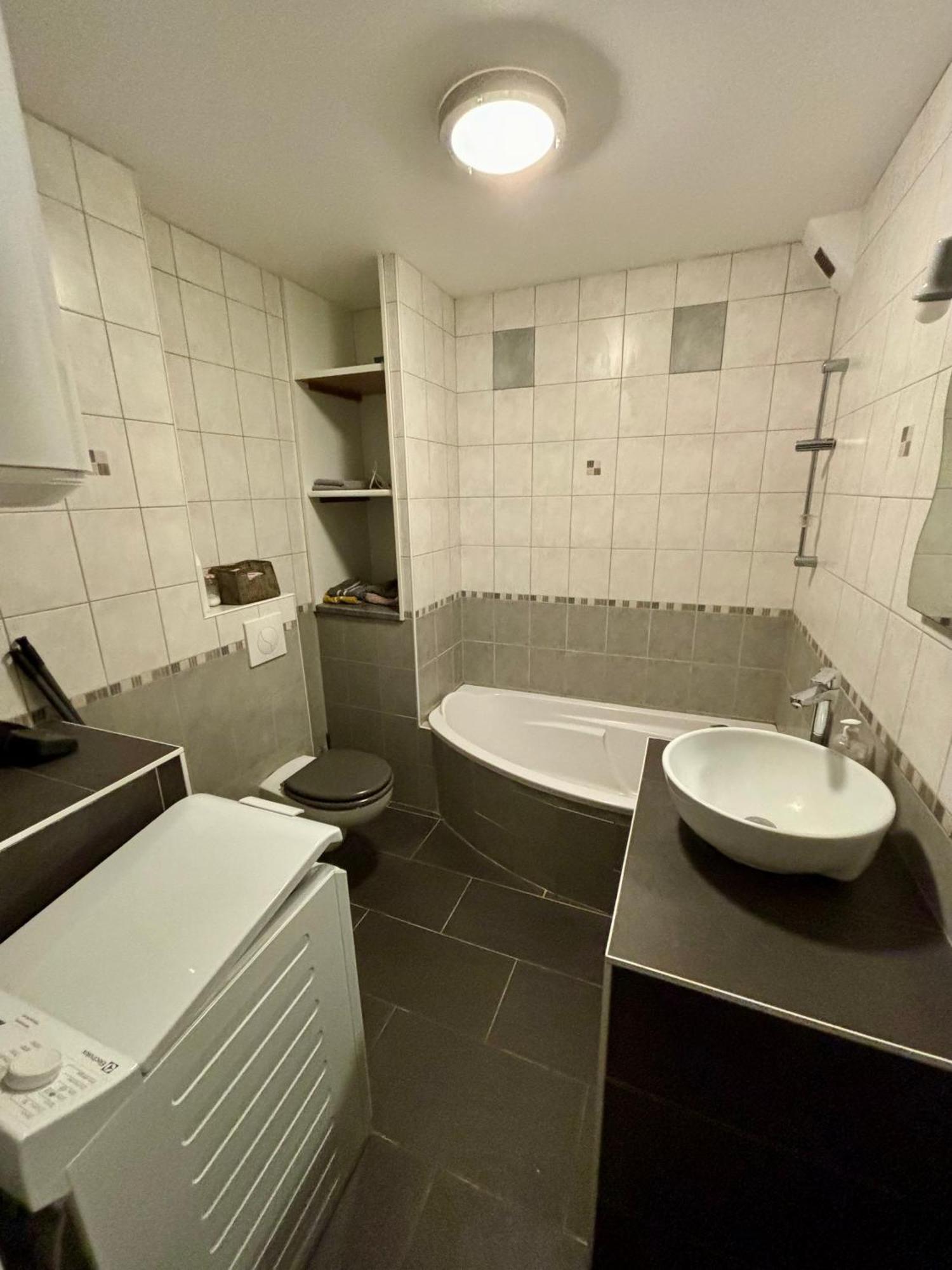 Studio - Baignoire - Pret De Vtt - Lave Linge Le Puy-en-Velay Kültér fotó